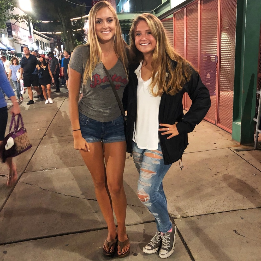 Meet your Posher, Emily